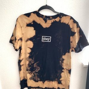 Obey tee